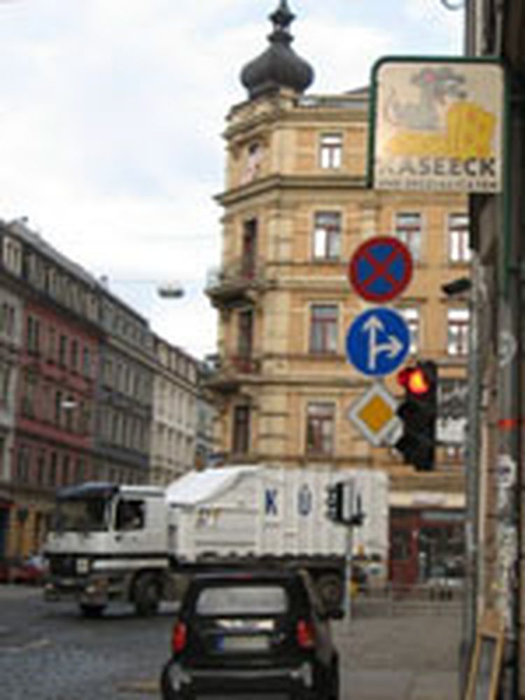 Ampel an der Rothenburger Straße Ampel an der Rothenburger Straße