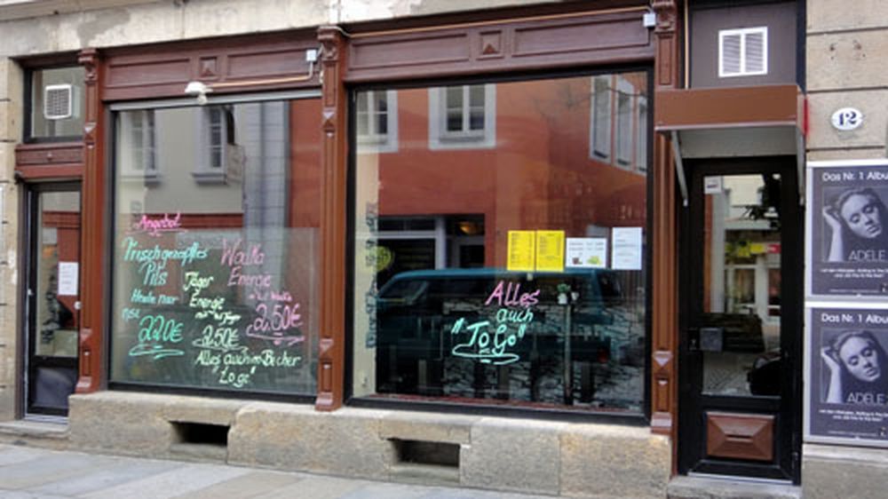 „Unschlagbar“ - neue Kneipe in der Alaunstraße 12 „Unschlagbar“ - neue Kneipe in der Alaunstraße 12